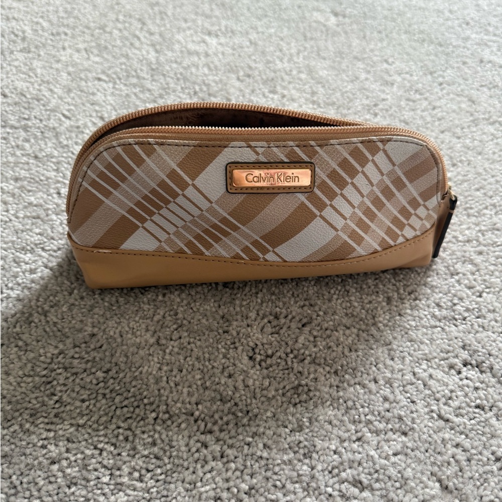 Calvin Klein Plaid Cosmetic Bag